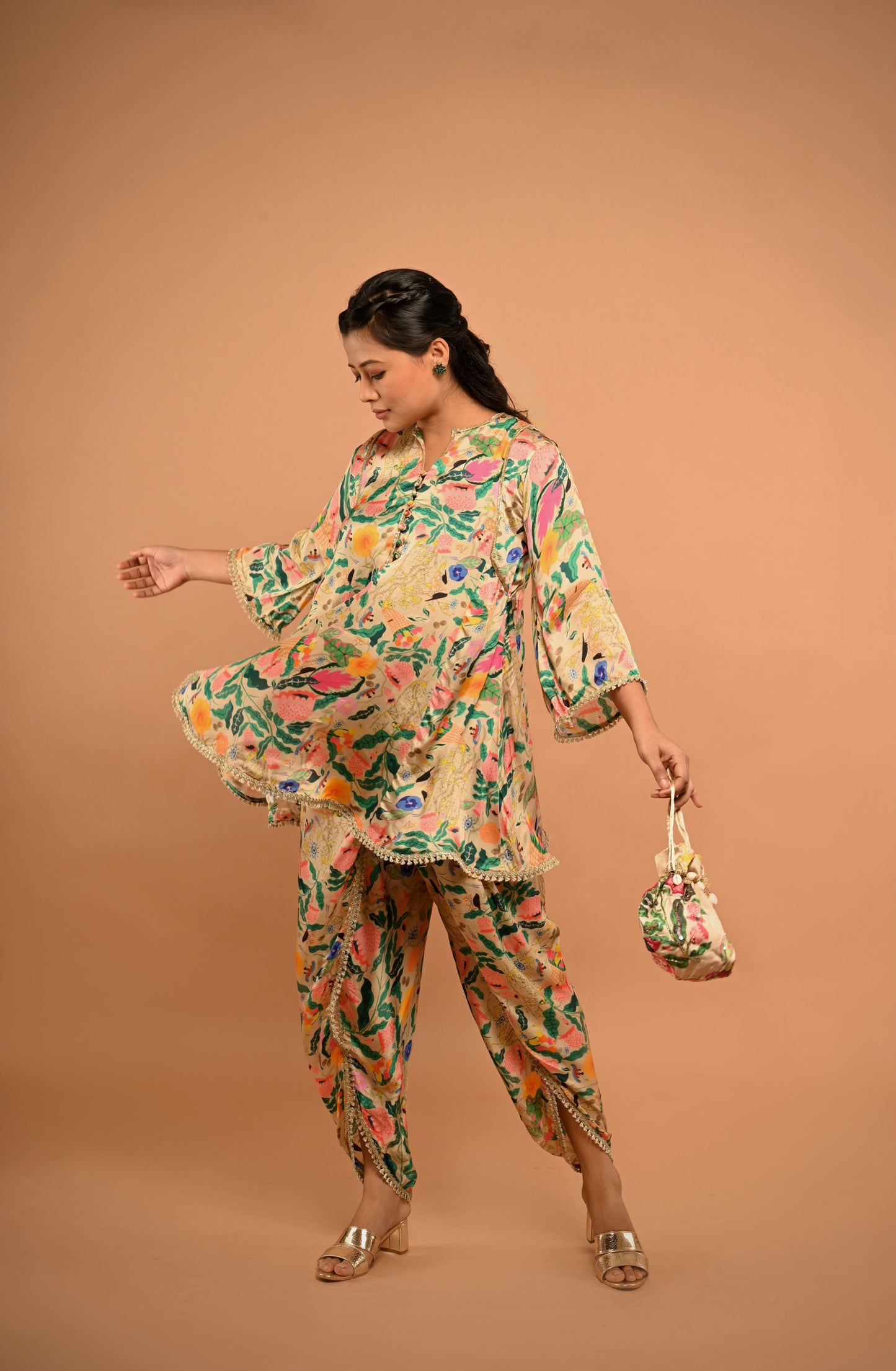Guldasta Kurta Set