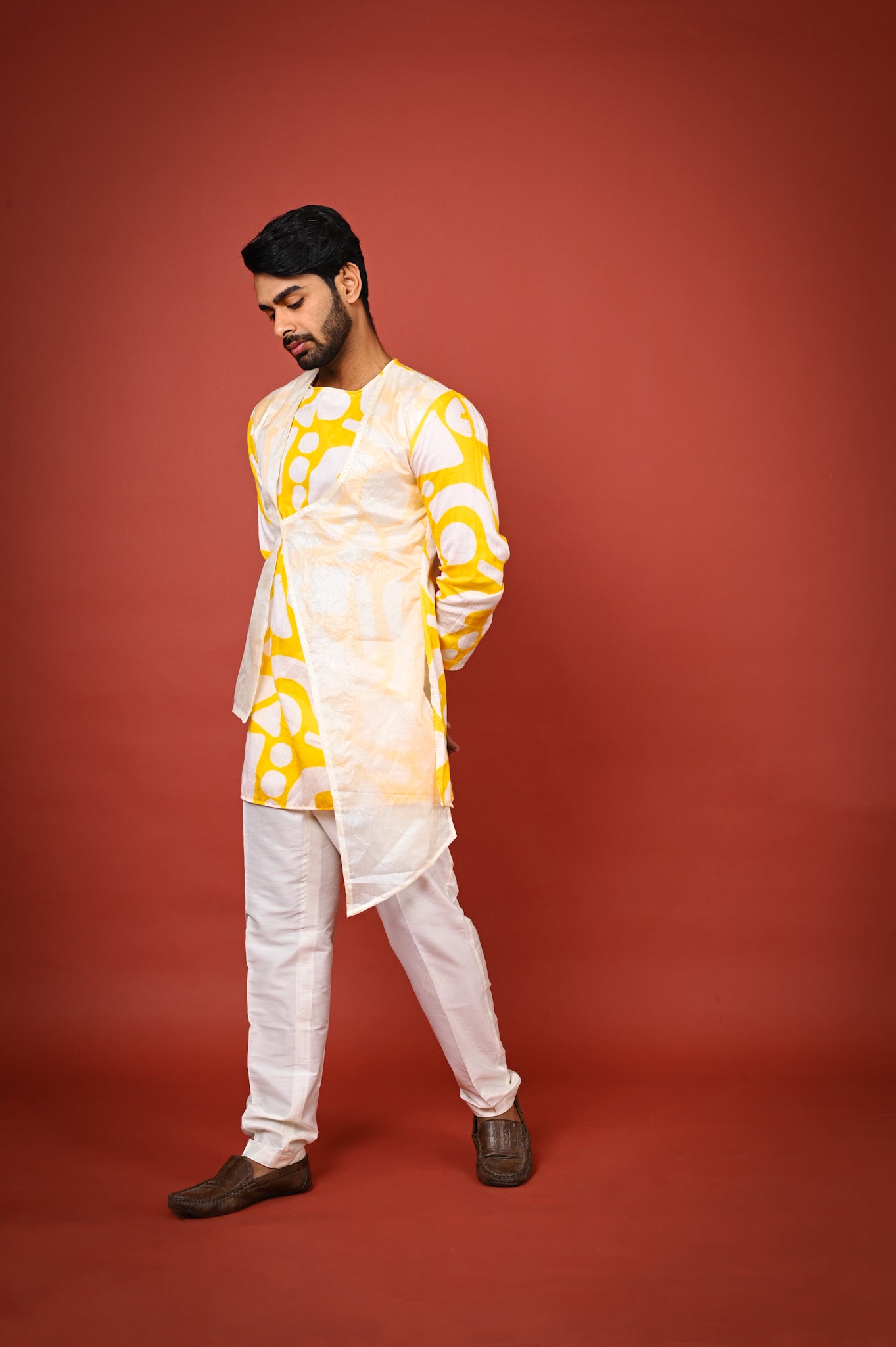 Peeli Taxi Kurta Set