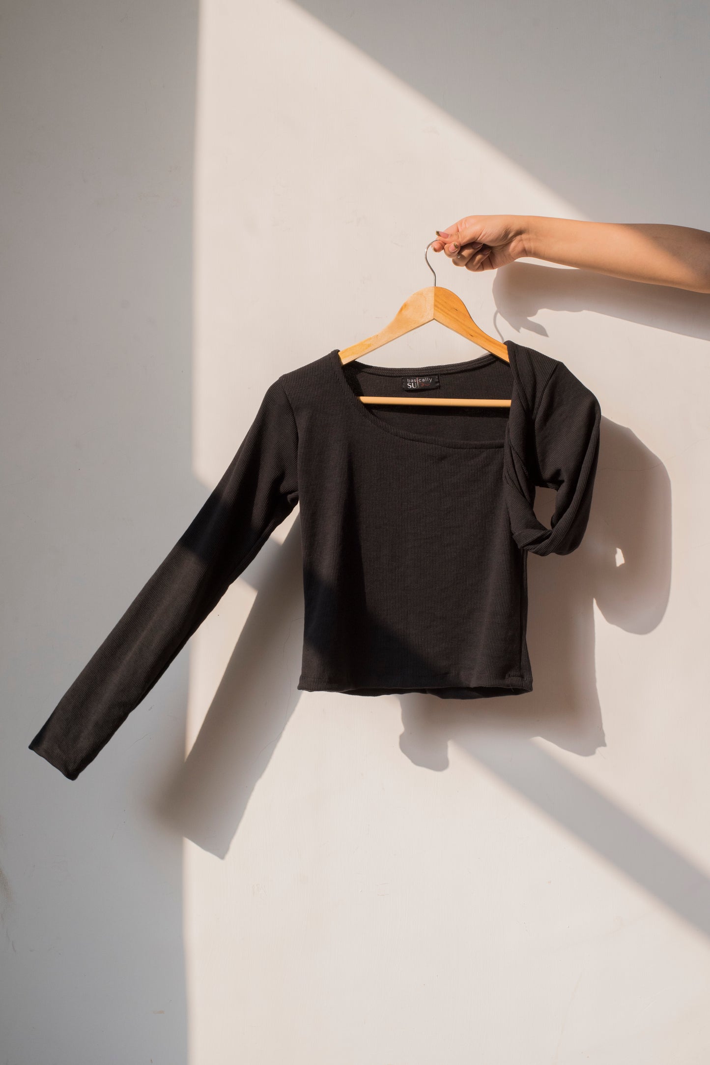 Twisted Knot Top